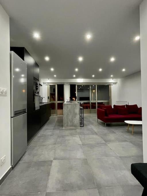 Appartement 3 Pieces Refait A Neuf. Centre-Ville. Menton Ngoại thất bức ảnh