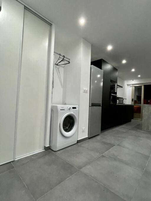 Appartement 3 Pieces Refait A Neuf. Centre-Ville. Menton Ngoại thất bức ảnh